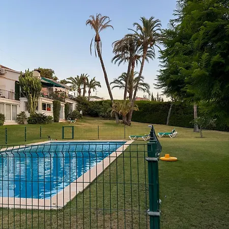 Luksusowy Z Ogrodem - - Puerto Banus Daire Marbella