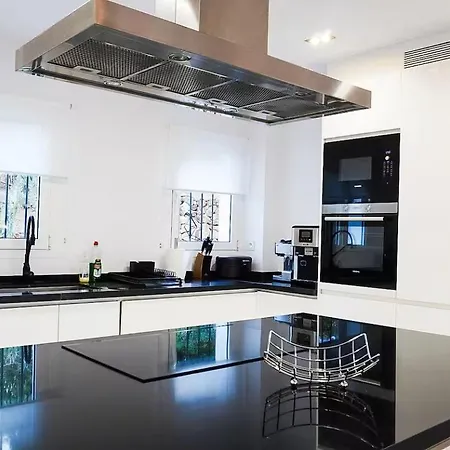 Apartmán Luksusowy Z Ogrodem - - Puerto Banus