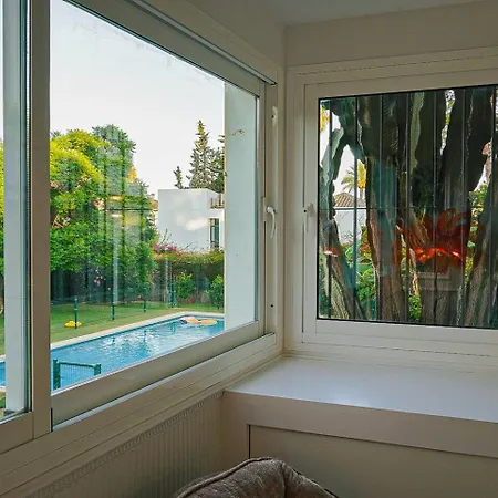 Luksusowy Z Ogrodem - - Puerto Banus Apartmán