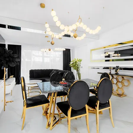 Апартаменти Luksusowy Z Ogrodem - - Puerto Banus *