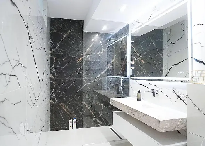 Luksusowy Z Ogrodem - - Puerto Banus Marbella