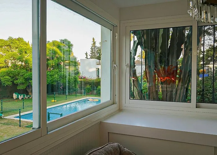 Luksusowy Z Ogrodem - - Puerto Banus Apartamento