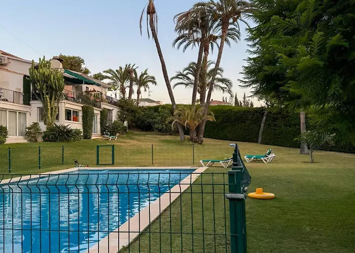 Luksusowy Z Ogrodem - - Puerto Banus Apartament Marbella